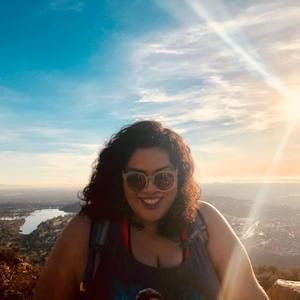 Meet your Posher, Carolina